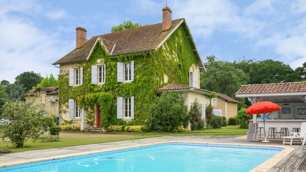Unclassified image, 1 of 36, button - Spacious Holiday Home in Labastide-d'armagnac With Pool (Saint-Julien-d'Armagnac)