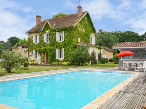 Spacious Holiday Home in Labastide-d'armagnac With Pool