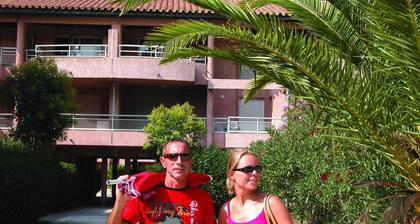 Comfortable Apartment With a Terrace at 800 m. From the sea