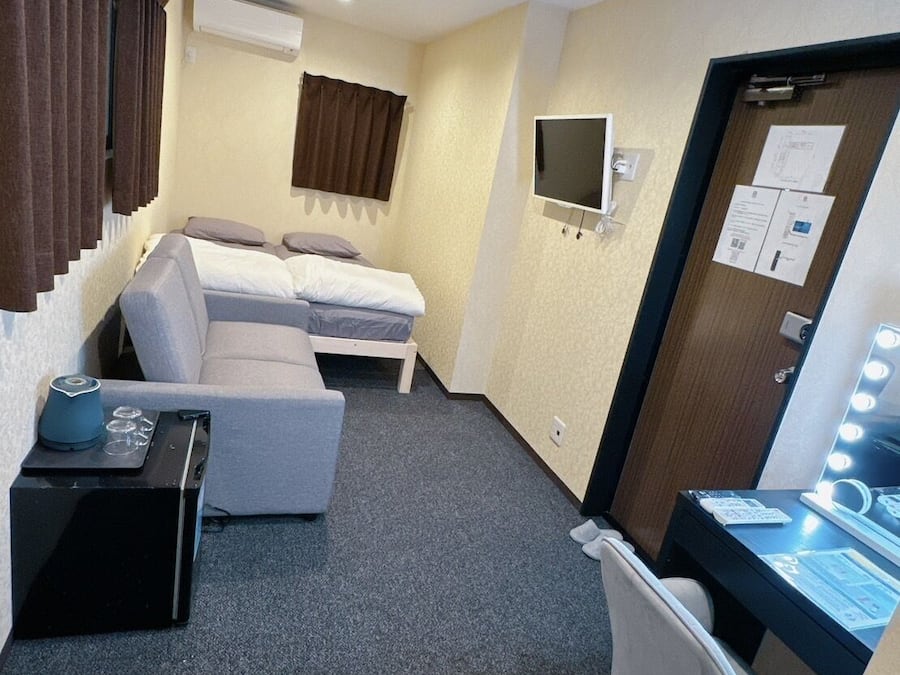 Standard Double Room (202)