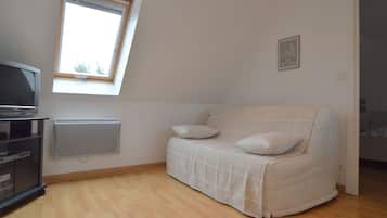 1 bedroom, individually furnished