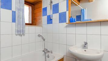 Bathtub