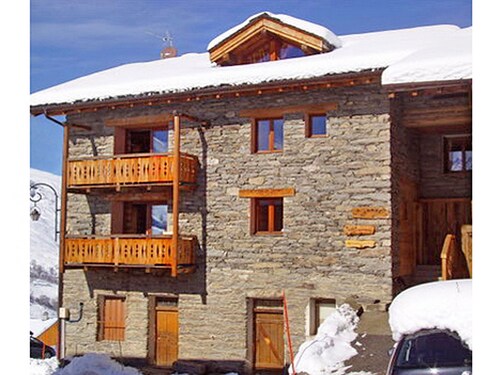 Rustic Chalet in Saint-martin-de-belleville With Balcony