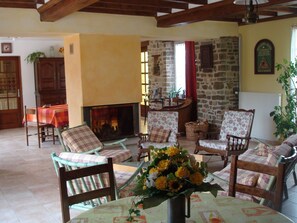 Living room - Cozy Holiday Home in Bolleville With Terrace (La Haye)