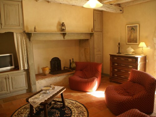 Authentic Holiday Home in a Former Farmhouse, With Garden, in Southern France