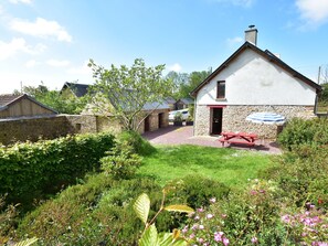 Exterior - Detached Holiday Home With Beautiful Garden in Cultural/historical Area (Millieres)