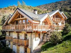 Exterior - Elegant Chalet in Valloire Near Ski Area" (Valloire)