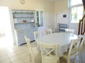 Dining - Spacious Holiday Home in Drucat France With Garden (Drucat)