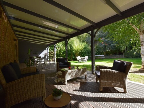 Luxury Bedrooms, En-suite Bathrooms, Covered Terrace, Enclosed Parking, Wellness Area