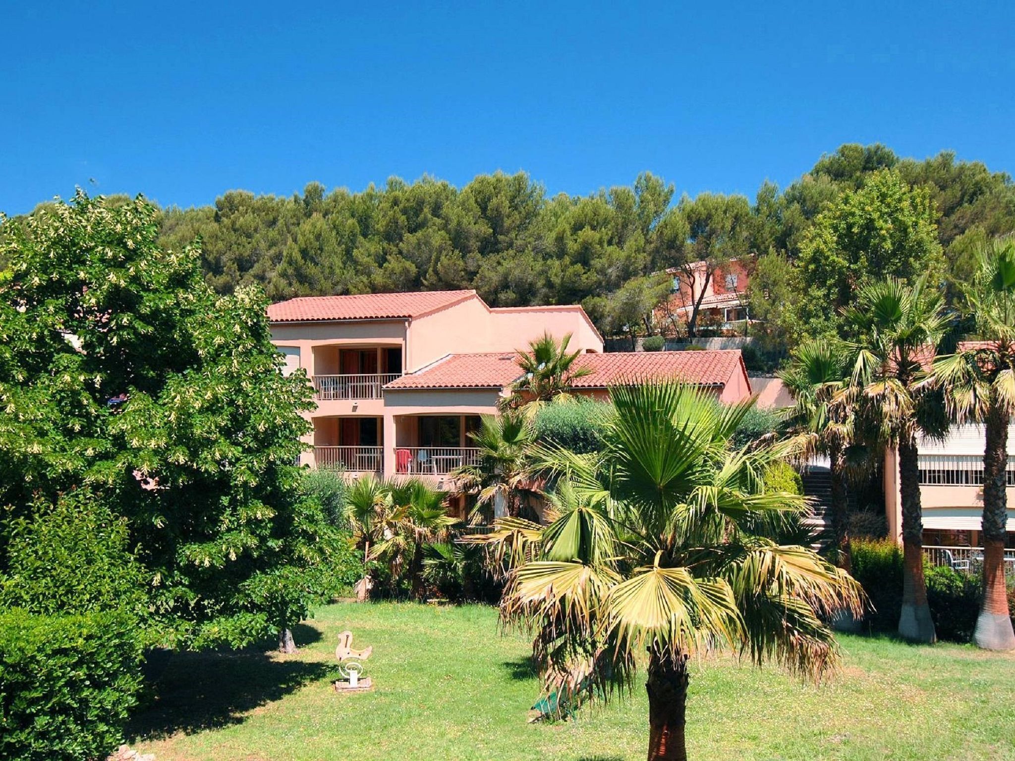 Ngoại thất