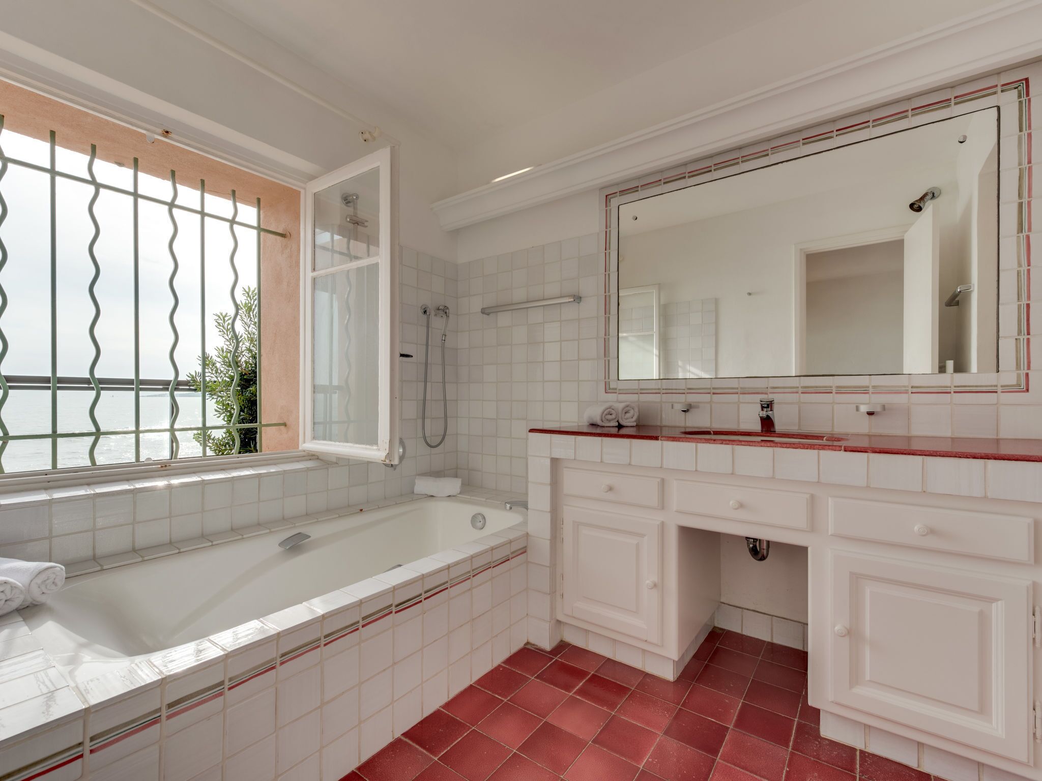 Kombinasi shower/bathtub