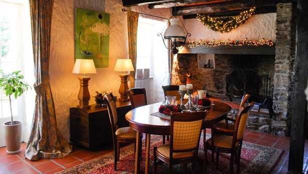 Dining - Heritage Mansion in Teillet With Private Pool (Teillet)