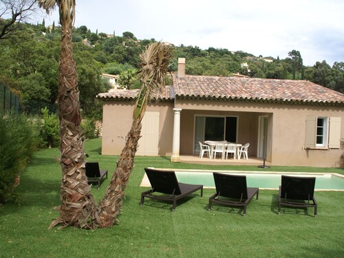 Detached Villa With Dishwasher, Only 1 km. From the sea