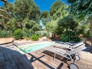 Outdoor pool - Spacious Holiday Home in La Croix Valmer With Private Pool (La Croix-Valmer)