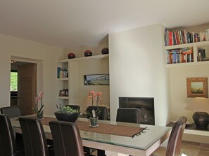 Tempat makan