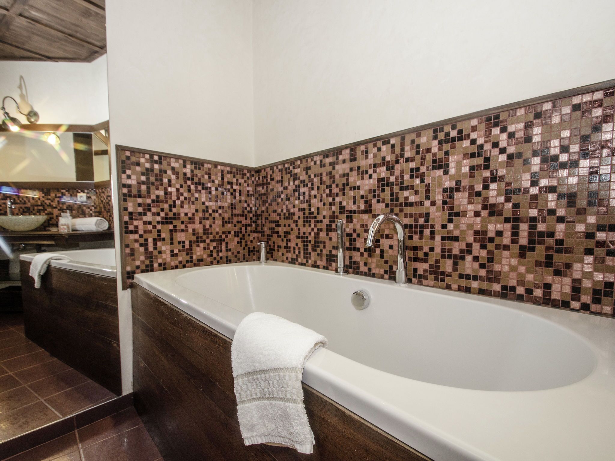 Bathtub