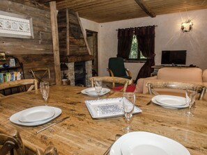 Dining - Apartment With Wooden Decoration Located at the Foot of the Slopes (Chamonix-Mont-Blanc)
