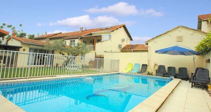 Holiday Home Near the Historic Center of Avignon