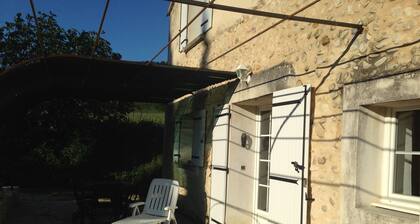 Charming Cottage in Rasteau With Garden
