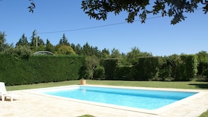 Unclassified image, 2 of 37, button - Perfect Holiday Location for a Large Group, in the Lovely Vaucluse Region! (Monteux)