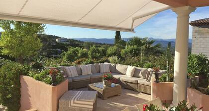 Luxurious Villa in Fréjus With Private Swimming Pool