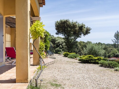 Secluded Villa in Lorgues With Private Pool
