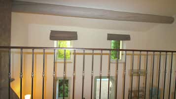 3 bedrooms, individually furnished