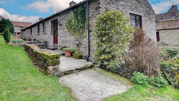 Exterior - Spacious Holiday Home in Cropton Yorkshire With Garden (Pickering)