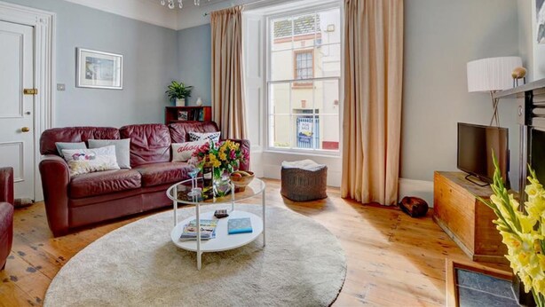 Unclassified image, 1 of 14, button - Delightful Holiday Home in Appledore With Garden (Bideford)