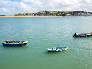Ngoại thất