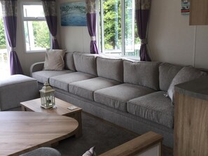 Living room - Lovely Mobile Home in Hastings near Hastings Castle (Hastings)