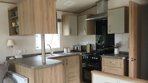 Microondas, placa de cocina