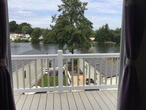Balcony - Lovely Mobile Home in Hastings near Hastings Castle (Hastings)