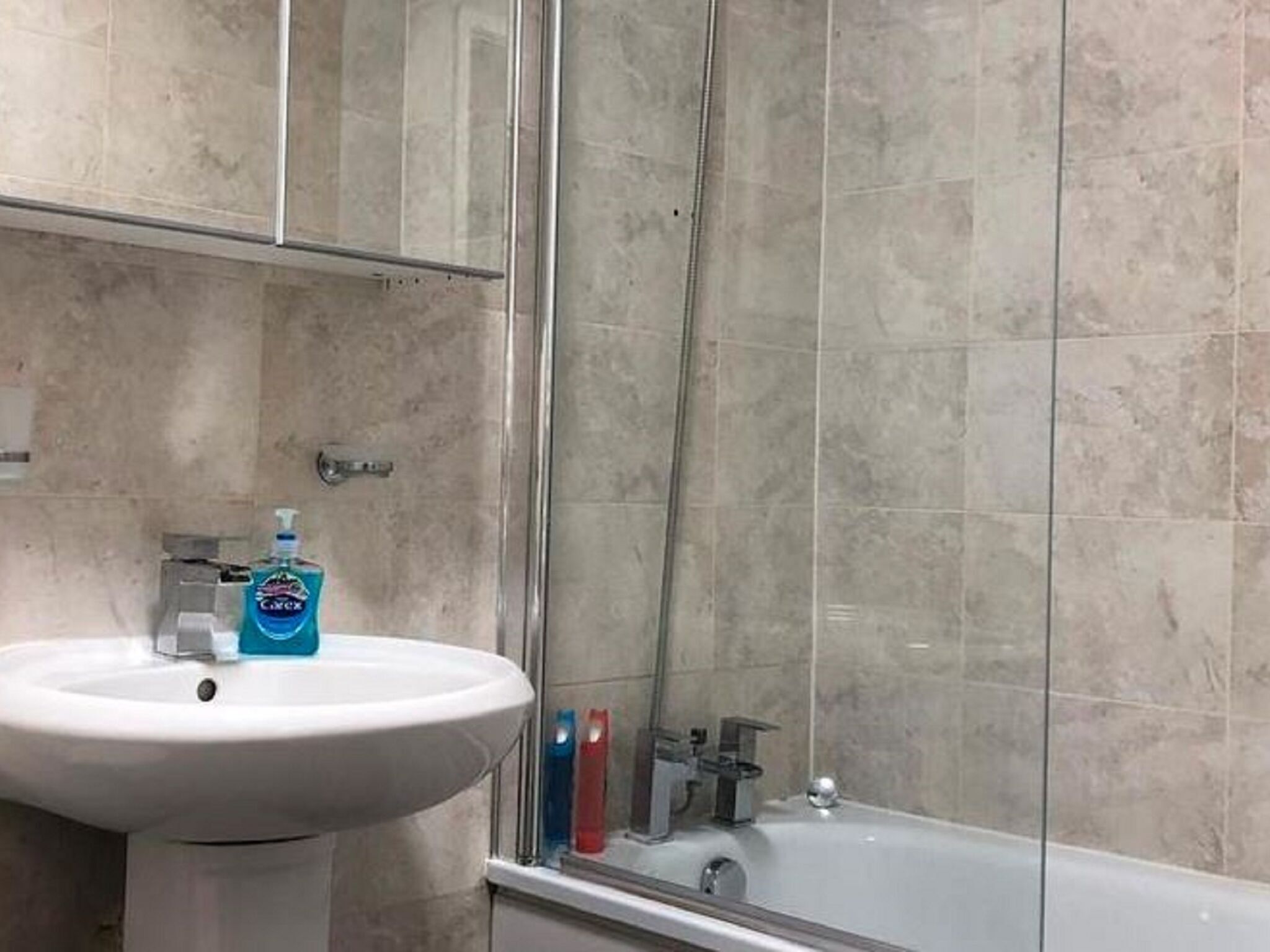 Apartment | Bathroom | Towels