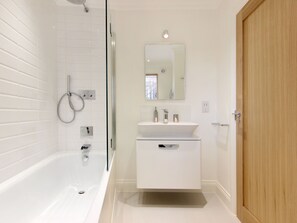 Apartment | Badezimmer | Handtücher