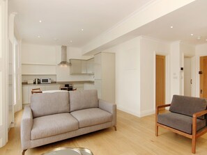 Living room - Elegant Apartment in London on Kings' Road (London)
