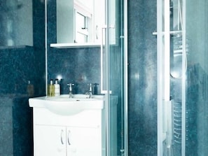 House | Bathroom | Towels