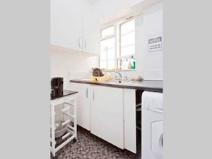 Private kitchen - Congenial Apartment in London near Big Ben & London Eye (London)