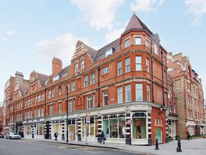 Exterior - Congenial Apartment in London near Big Ben & London Eye (London)