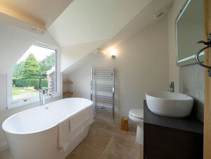 House | Bathroom | Bathtub, towels - Lundgarth The Old Brickworks, Luxury Holiday Cottage in Lund Village nr Beverley (Driffield)