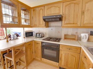 Kühlschrank, Mikrowelle, Ofen