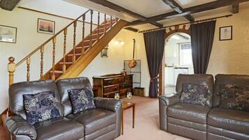Fireplace, DVD player