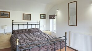 Unclassified image, 2 of 10, button - Beautiful Holiday Home in Felixstowe Near Beach (Felixstowe)