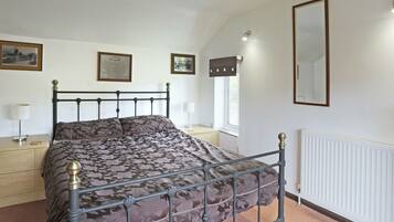 House | 2 bedrooms, bed sheets