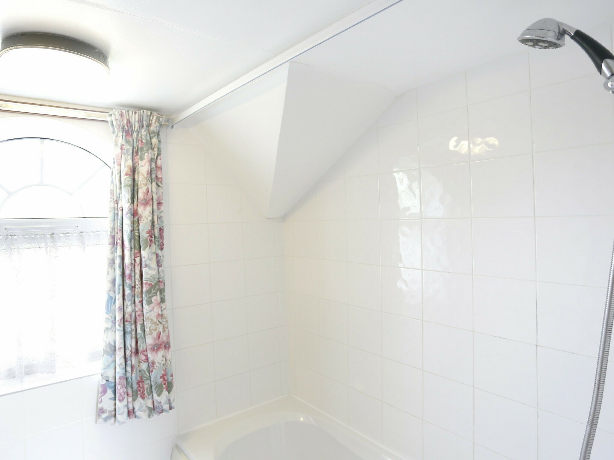 House | Bathroom | Bathtub