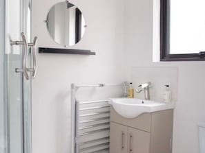 House | Bathroom