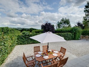 Balcony - Surprisingly Modern and Spacious Holiday Home set in Horsmonden (Tonbridge)