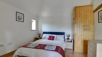 1 bedroom, individually furnished, bed sheets