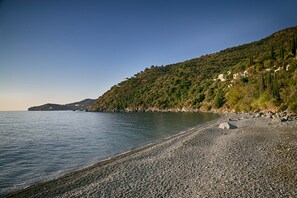 View from property - Outstanding Villas in Pera Melana near Kissakas Beach (South Kynouria)