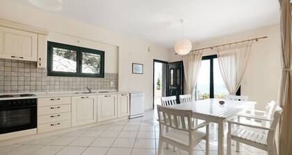 Outstanding Villas in Pera Melana near Kissakas Beach